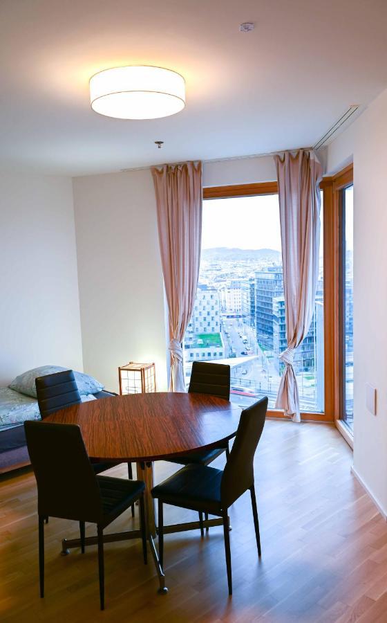 Central Station Loft - Amazing View In City Center - Jupihome Виена Екстериор снимка