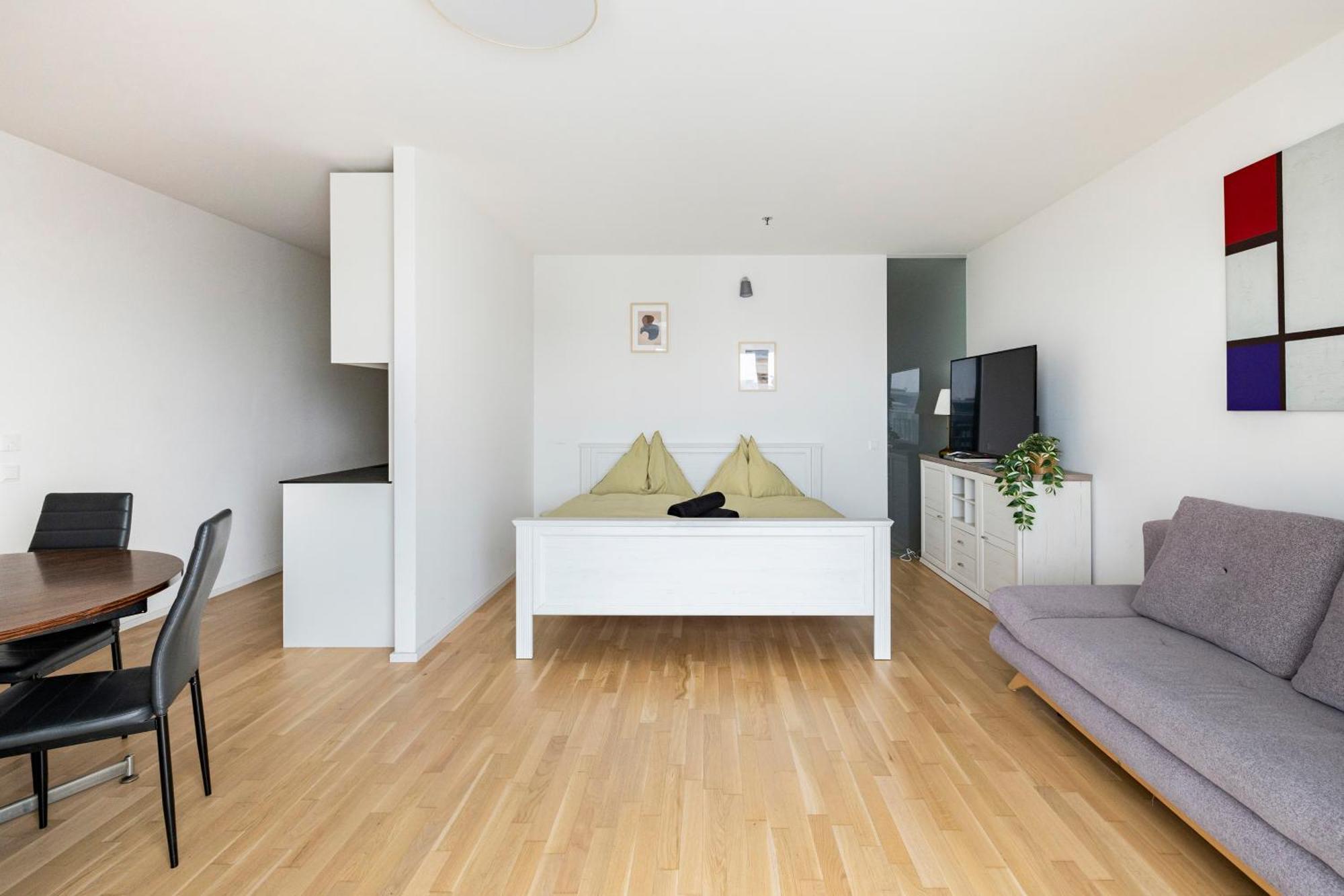 Central Station Loft - Amazing View In City Center - Jupihome Виена Екстериор снимка